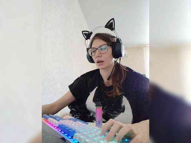KittyMiracle webcam