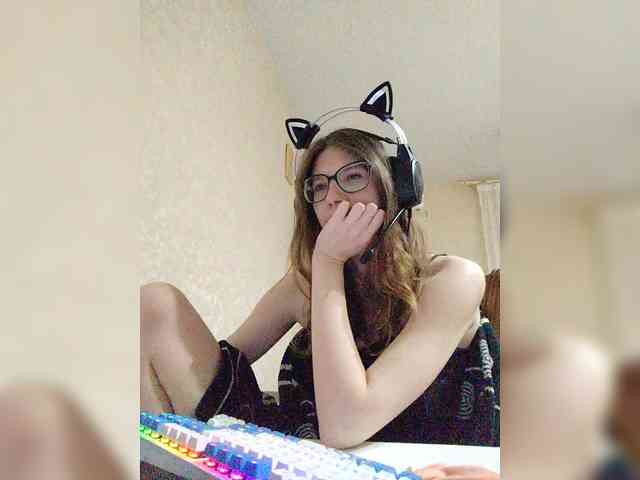 KittyMiracle webcam