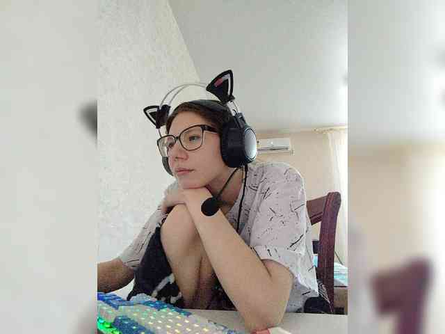KittyMiracle webcam
