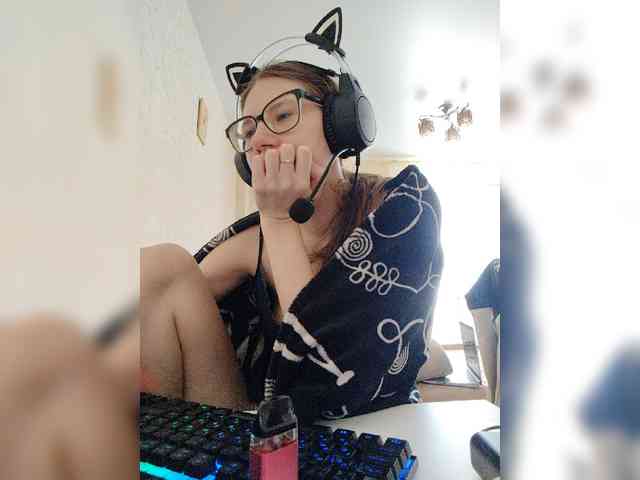 KittyMiracle webcam