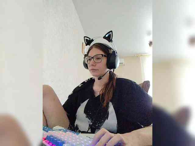 KittyMiracle webcam