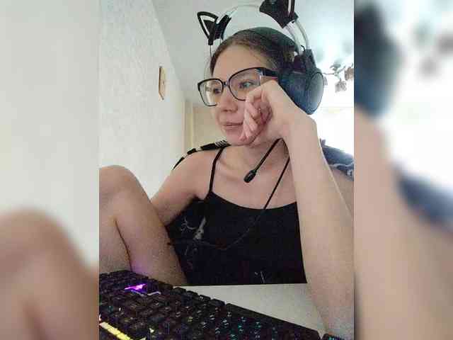 KittyMiracle webcam