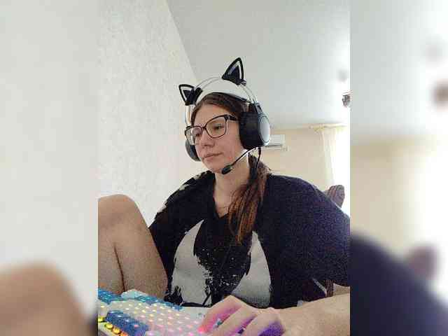 KittyMiracle webcam