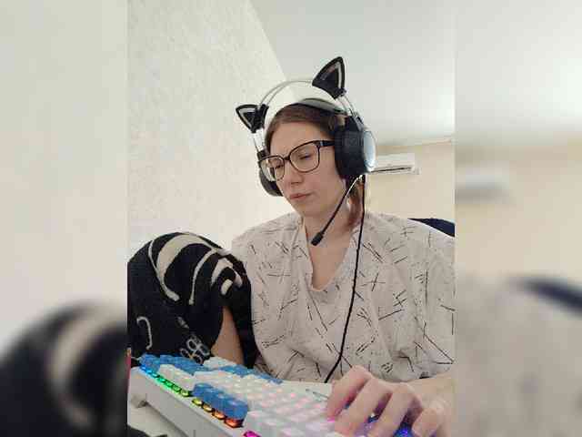 KittyMiracle webcam