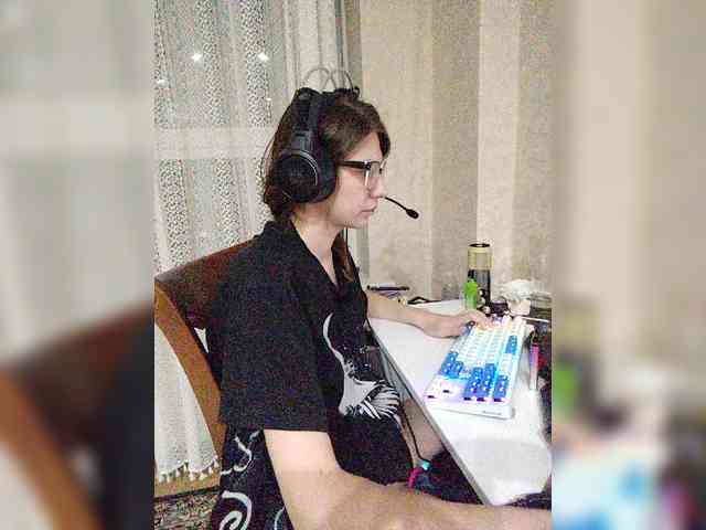 KittyMiracle webcam