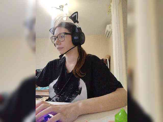 KittyMiracle webcam