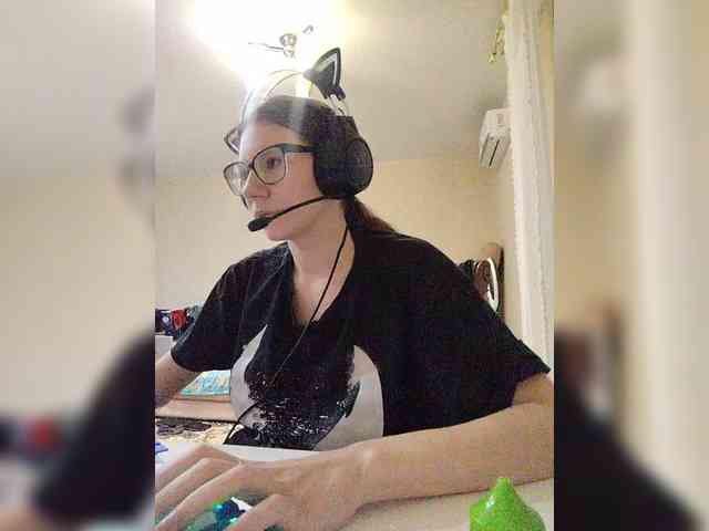 KittyMiracle webcam
