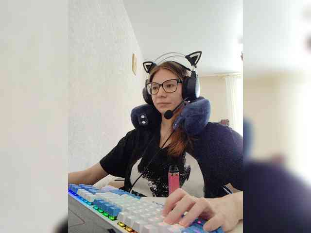KittyMiracle webcam