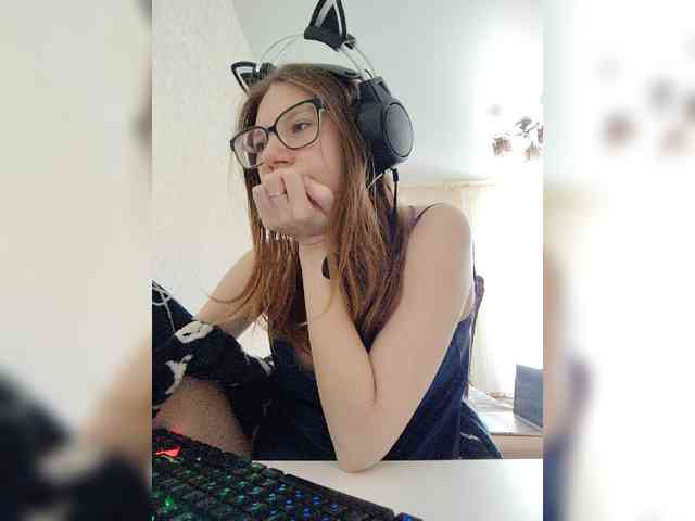 KittyMiracle webcam