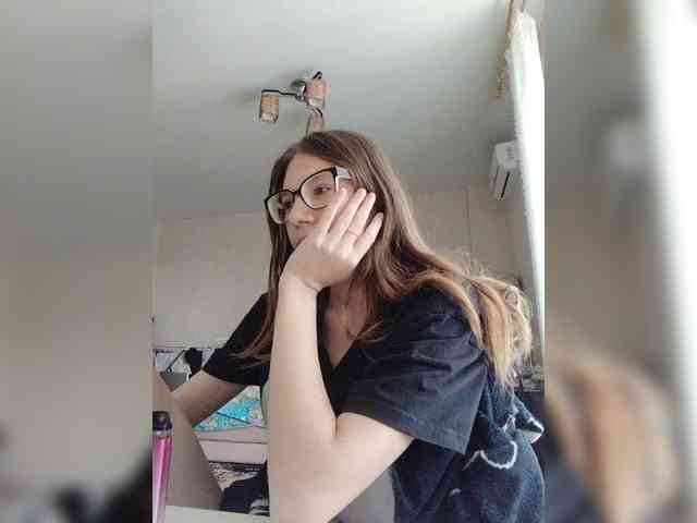 KittyMiracle webcam