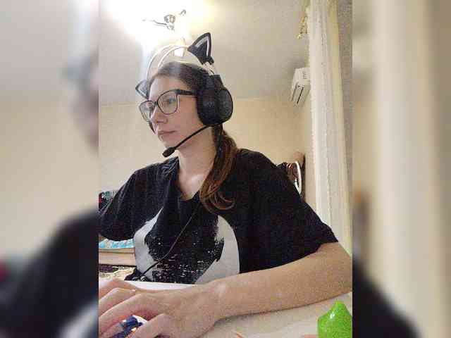KittyMiracle webcam