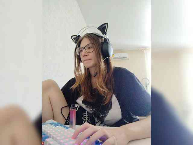 KittyMiracle webcam