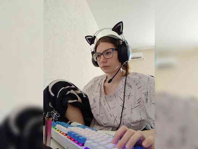 KittyMiracle webcam