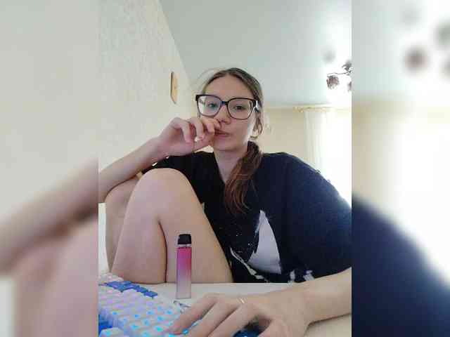 KittyMiracle webcam