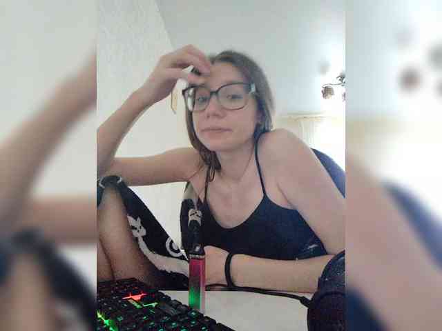 KittyMiracle webcam
