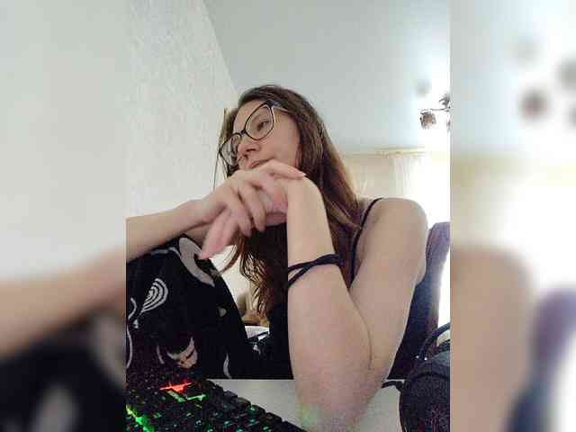 KittyMiracle webcam
