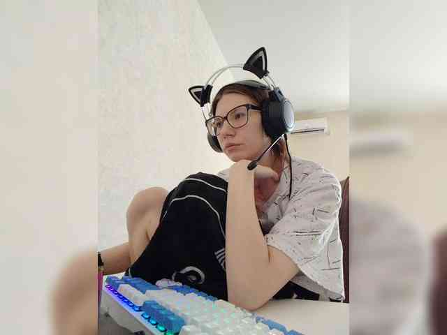 KittyMiracle webcam