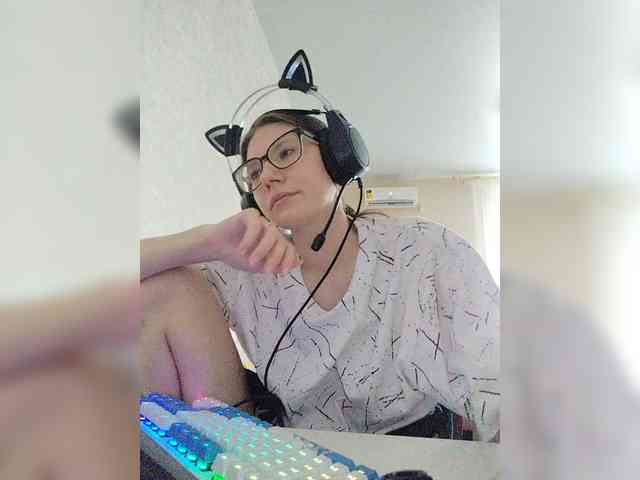 KittyMiracle webcam