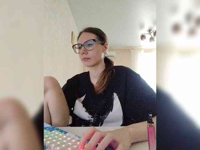 KittyMiracle webcam