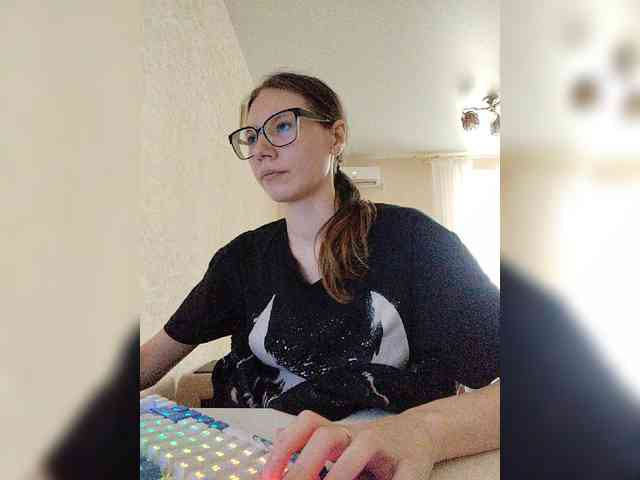 KittyMiracle webcam