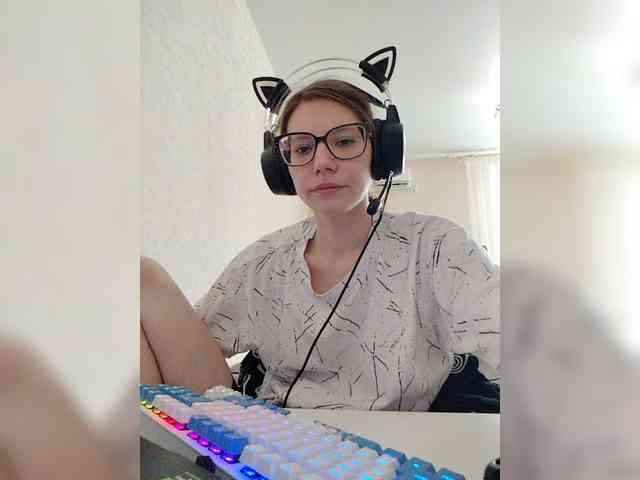 KittyMiracle webcam