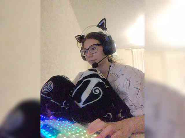 KittyMiracle webcam