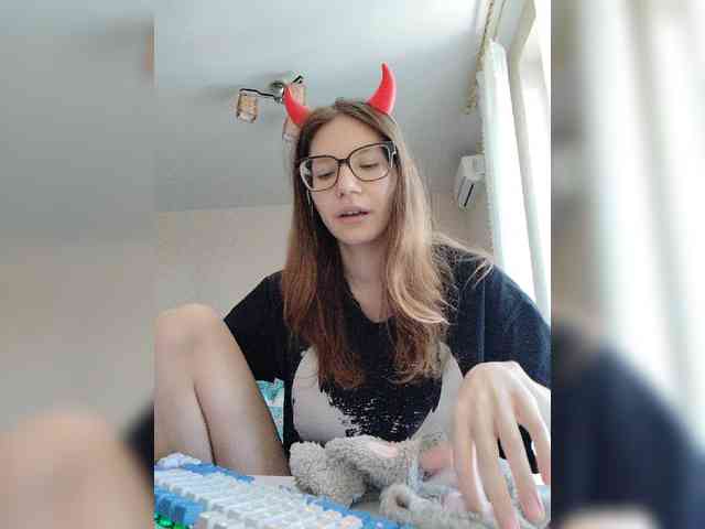 KittyMiracle webcam