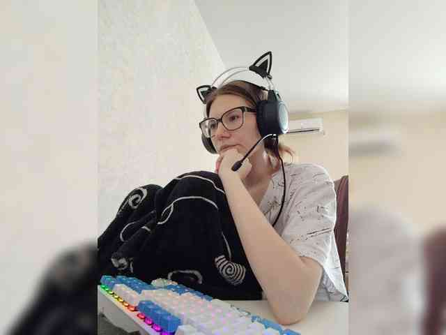 KittyMiracle webcam