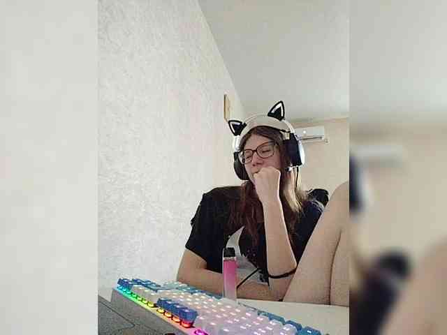 KittyMiracle webcam