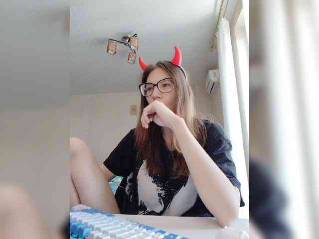 KittyMiracle webcam