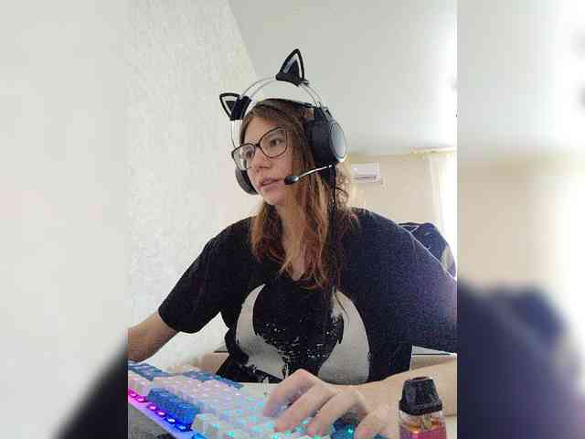 KittyMiracle webcam