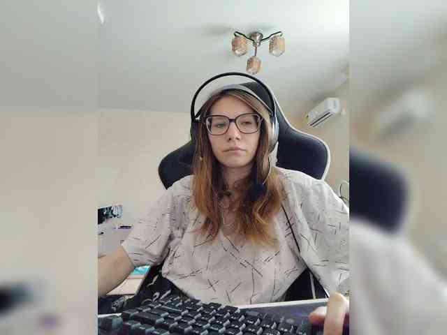 KittyMiracle webcam
