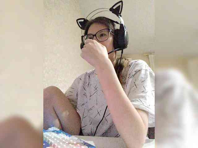 KittyMiracle webcam