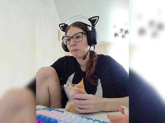 KittyMiracle webcam