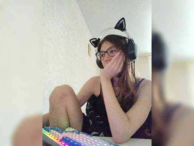 KittyMiracle webcam