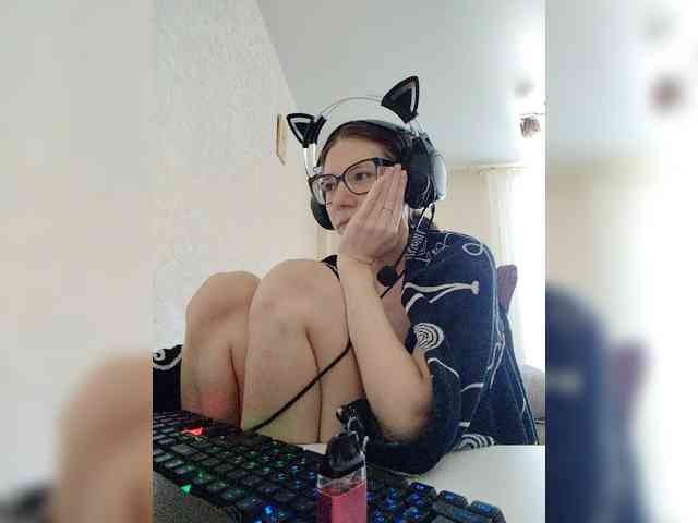 KittyMiracle webcam