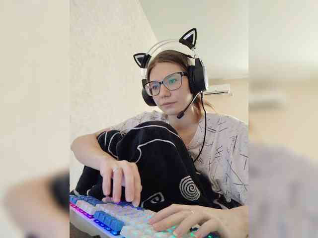 KittyMiracle webcam