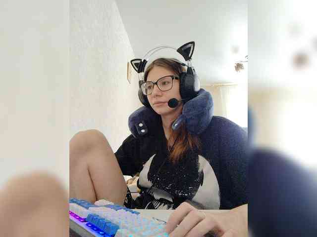 KittyMiracle webcam