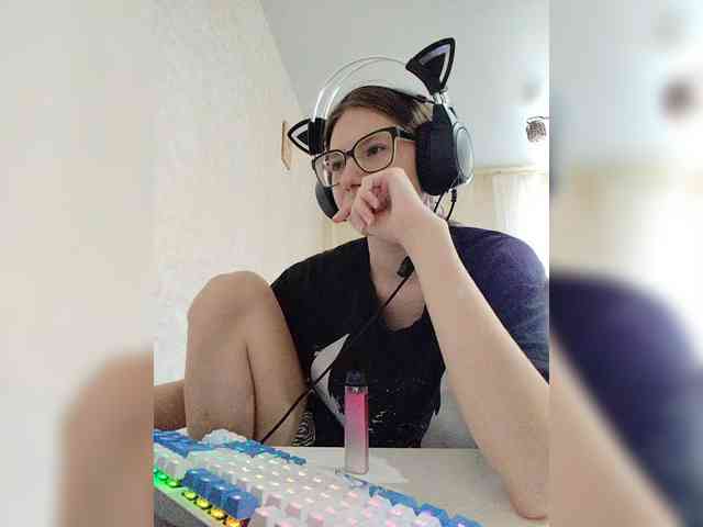 KittyMiracle webcam
