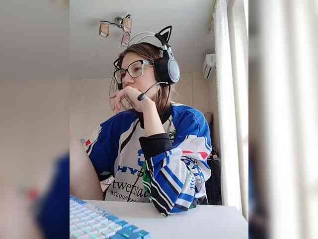 KittyMiracle webcam