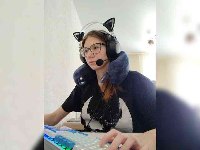 KittyMiracle webcam