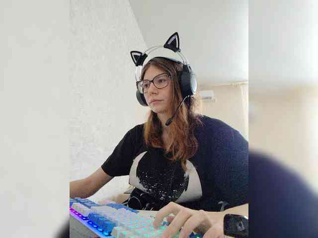 KittyMiracle webcam