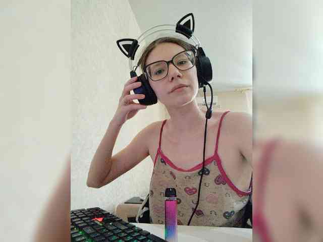 KittyMiracle webcam