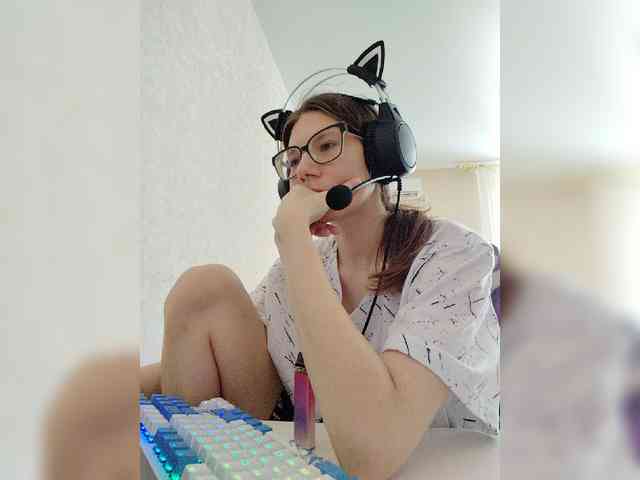 Modella: KittyMiracle