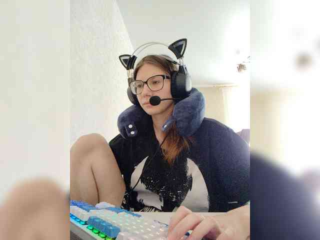 KittyMiracle webcam