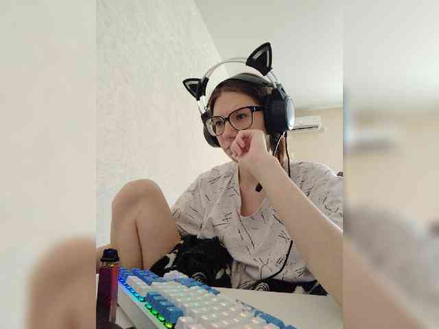 KittyMiracle webcam