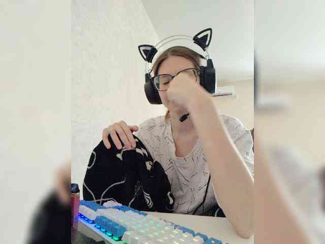 KittyMiracle webcam