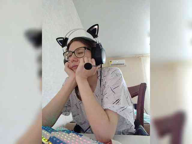KittyMiracle webcam