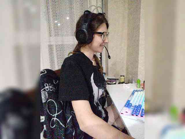 KittyMiracle webcam