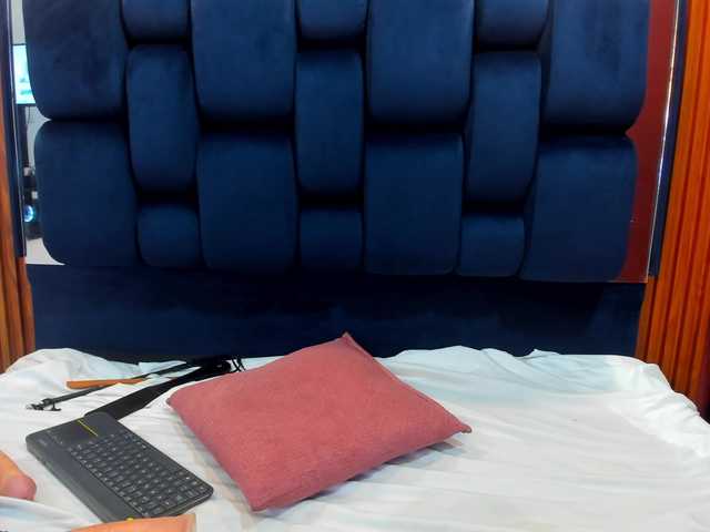 Jisooluv live cam on BongaCams